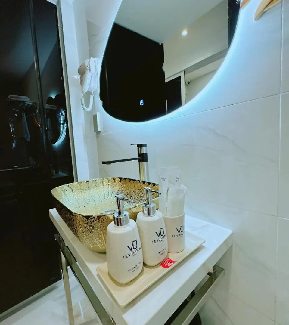 Le Vu Hotel Ho Chi Minh City 3*,