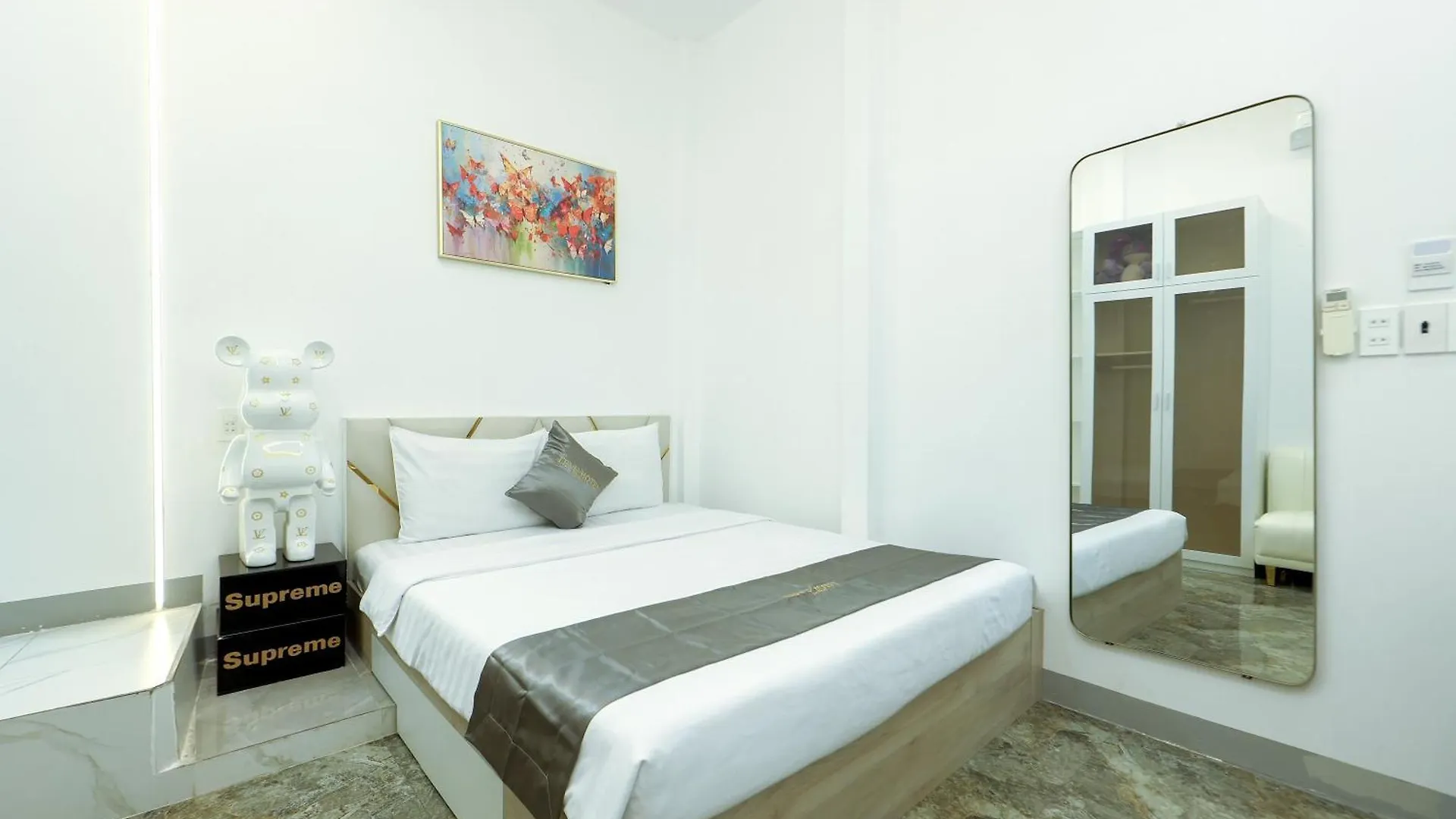 ***  Le Vu Hotel Ho Chi Minh City Vietnam