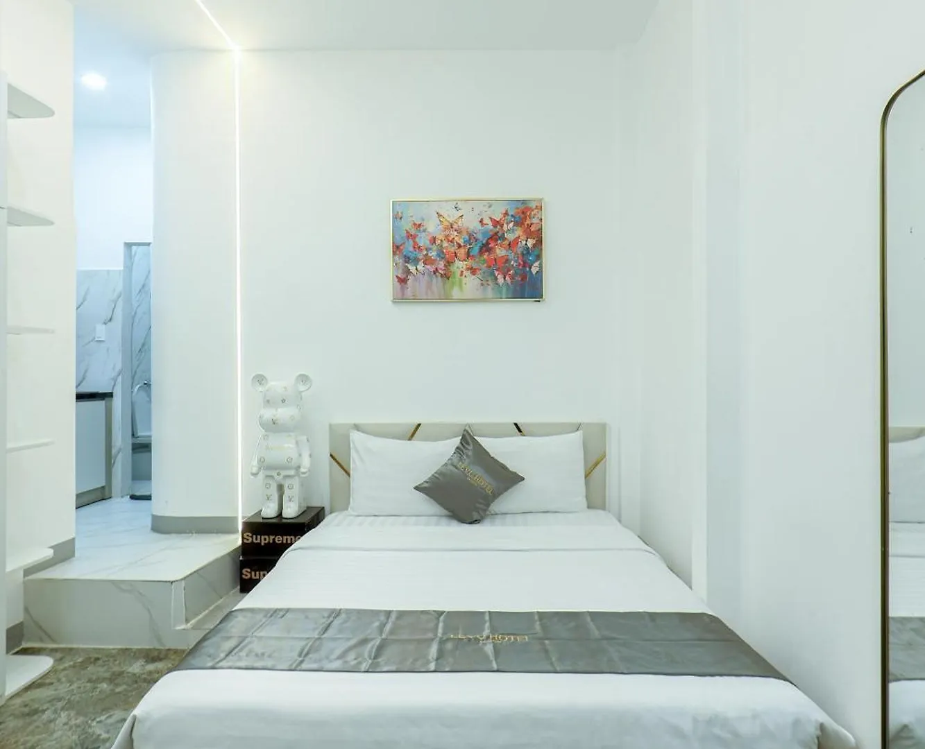Le Vu Hotel Ho Chi Minh City Vietnam