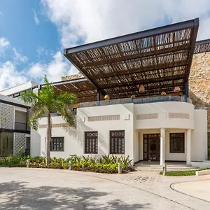 https://wayam-mundo-imperial.hotelsmerida.org
