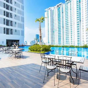 Double E Saigon In Rivergate Building Апартаменты