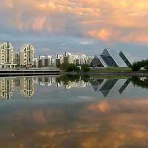 Отель Expo напротив ботанического сада Астана